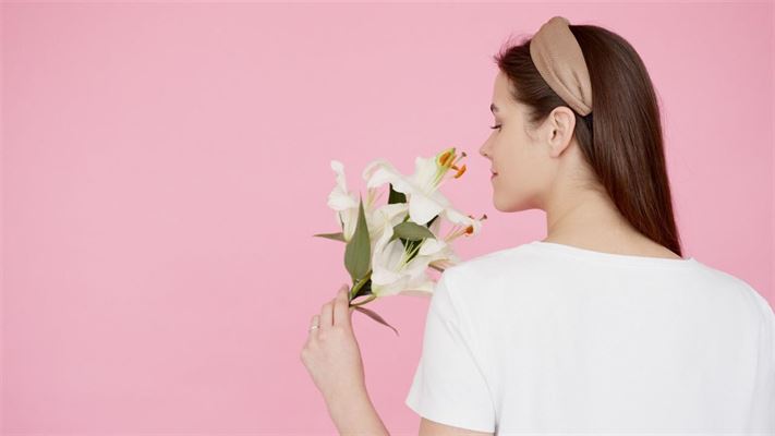 Brug et pandebånd og skån dit hår